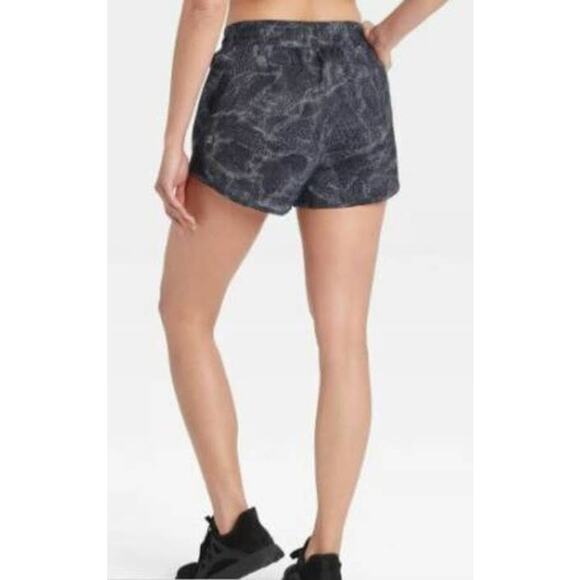 Running Shorts Athletic Shibori Marble Mid Rise 3 in Inseam All in Motion Gray S - Picture 6 of 12